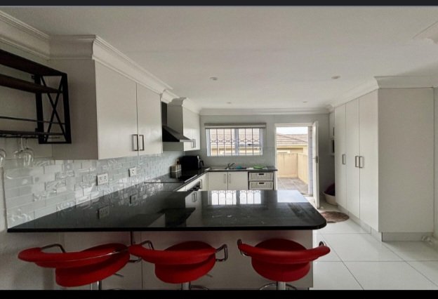 3 Bedroom Property for Sale in Gonubie Eastern Cape